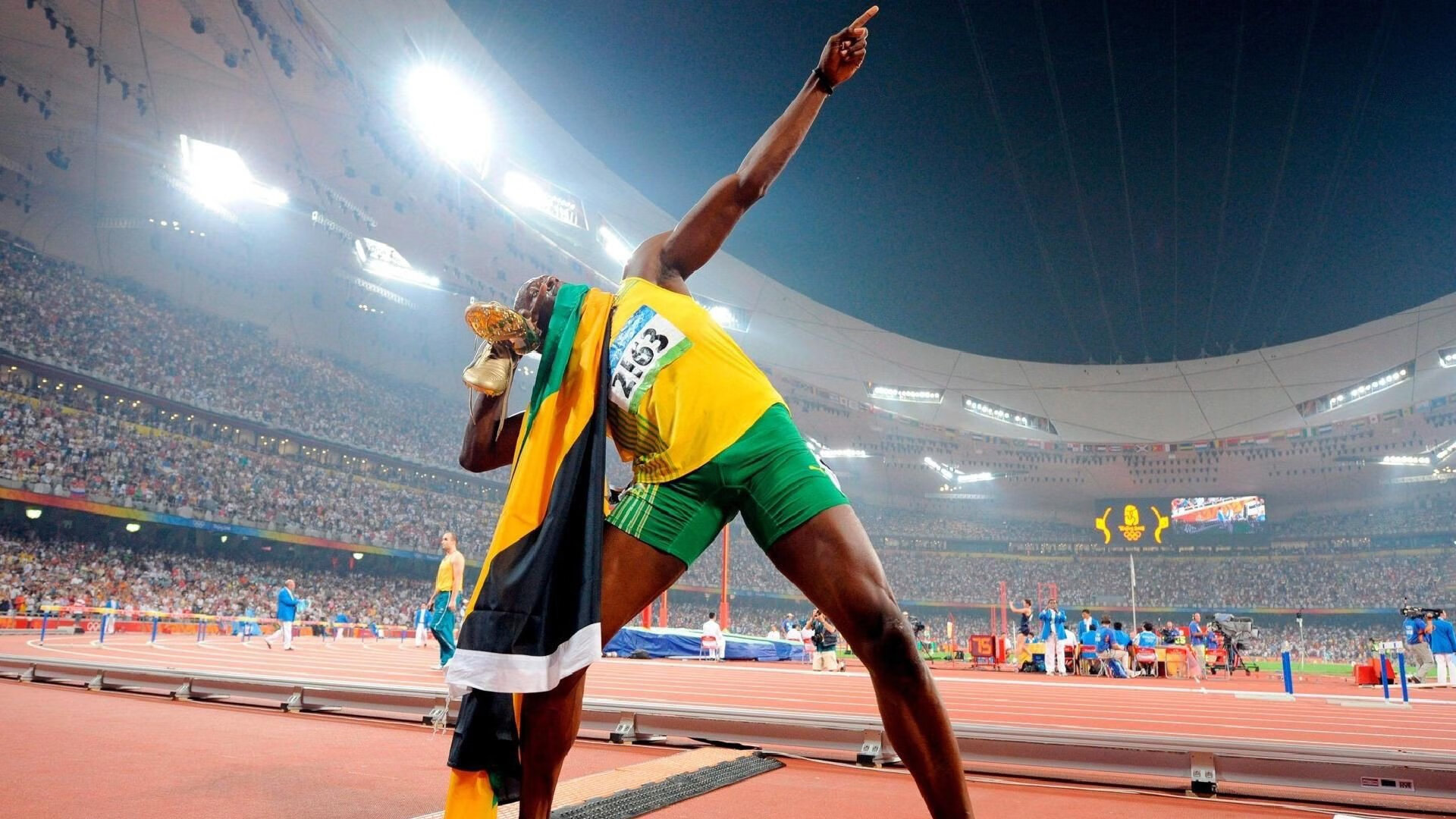 格纳布里一锤定音,那不勒斯借乌拉圭铁血精神登顶意甲