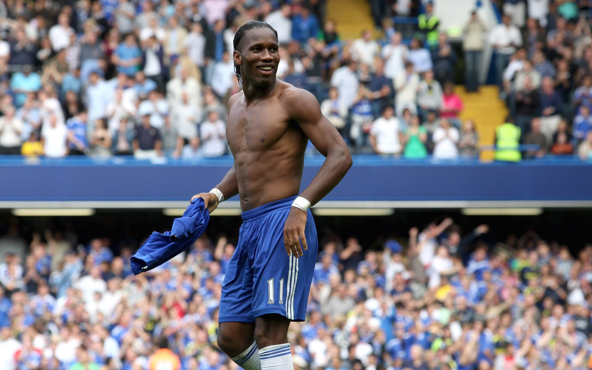 F1新赛季揭幕战，哥伦比亚最后弯道绝杀哥斯达黎加